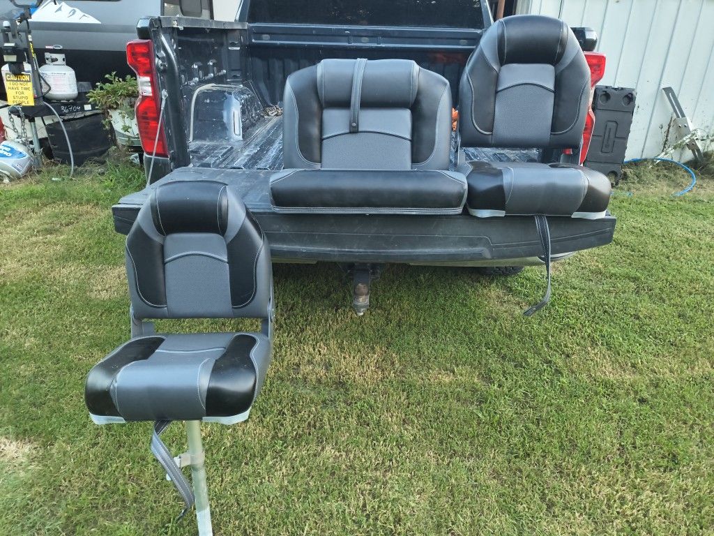 boat seats