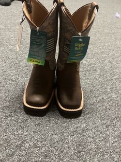 Kids boots