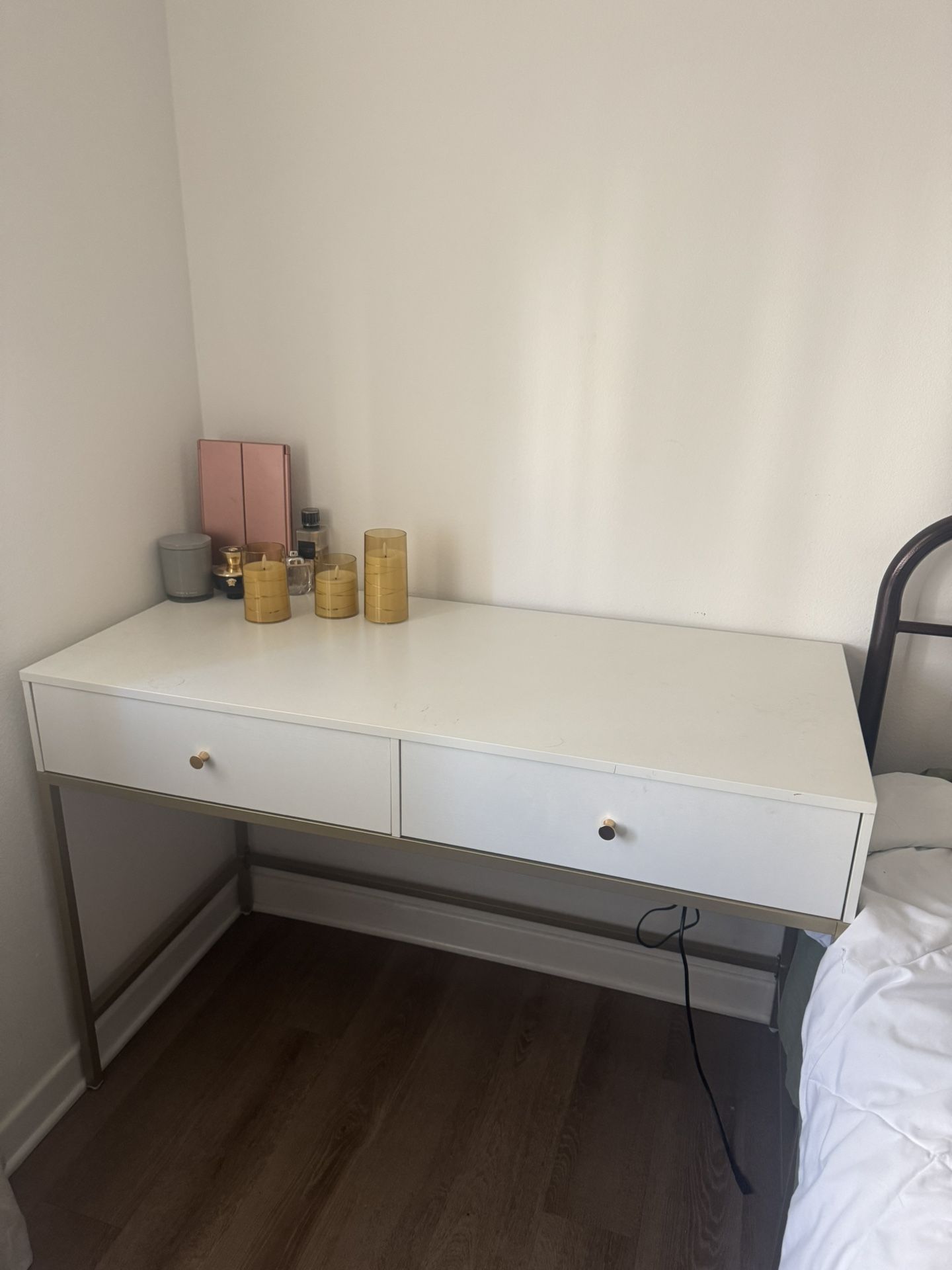 White Desk And Nightstand