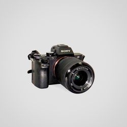 Sony Alpha 7II 24.3MP Mirrorless DSLR Camera 1 Battery And 28MM-70MM Lens