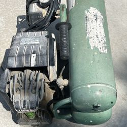 hitachi koki ec-12 Air Compressor