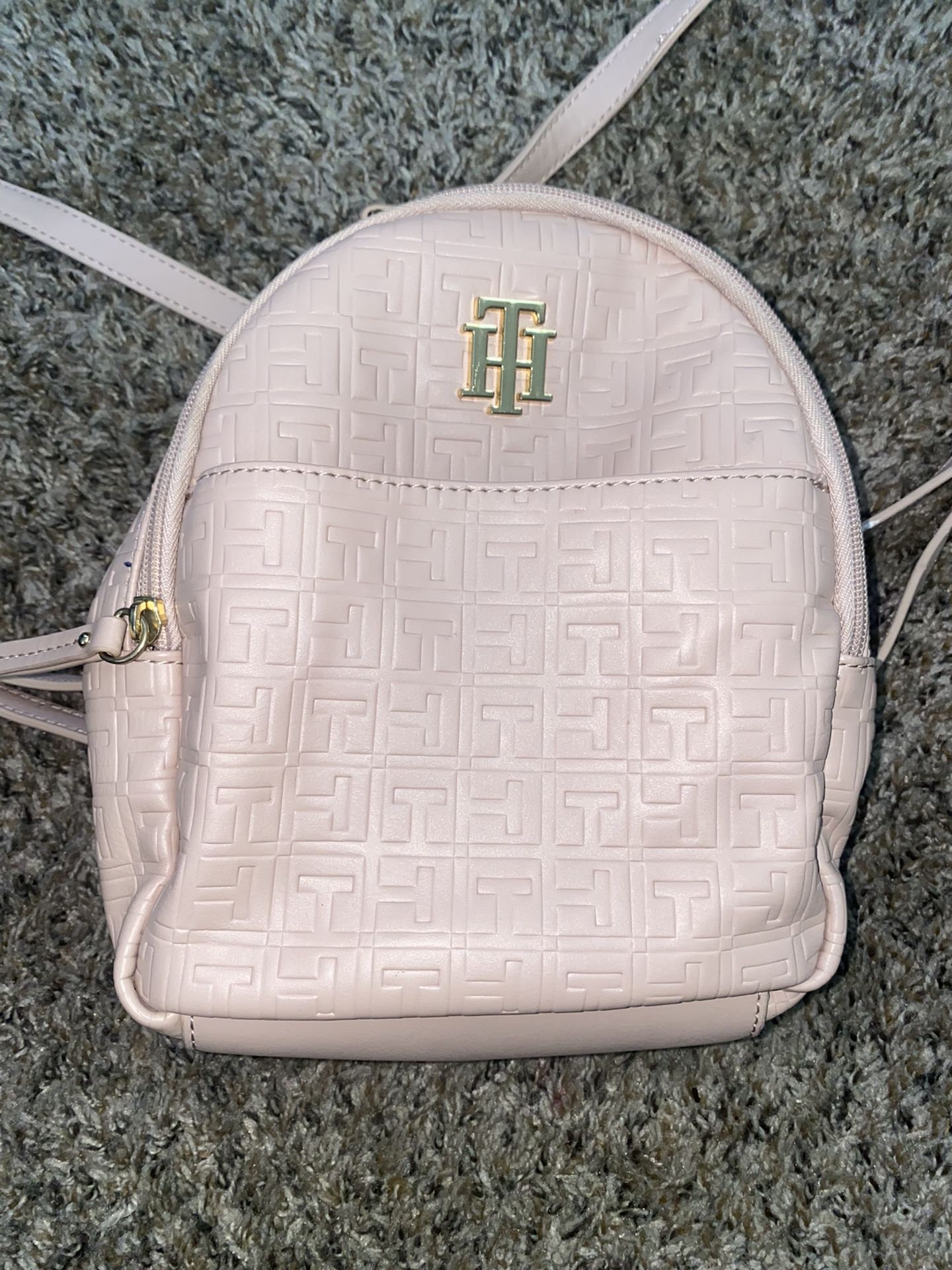 TOMMY HILFIGER EMBOSSED MINI BACKPACK (PINK)