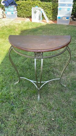Table Wood and Metal$10