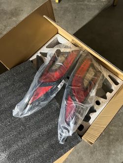 Toyota GR86 OEM Tail Lights
