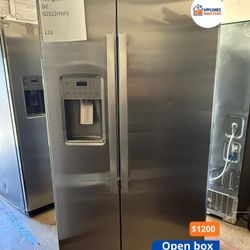 GE GZS22IYNFS Counter-Depth Side-by-Side Refrigerator – Stainless Steel