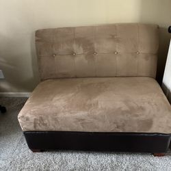 La-z-boy Loveseat 