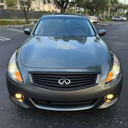 2015 Infiniti Q40