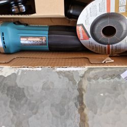 Grinyer  Makita