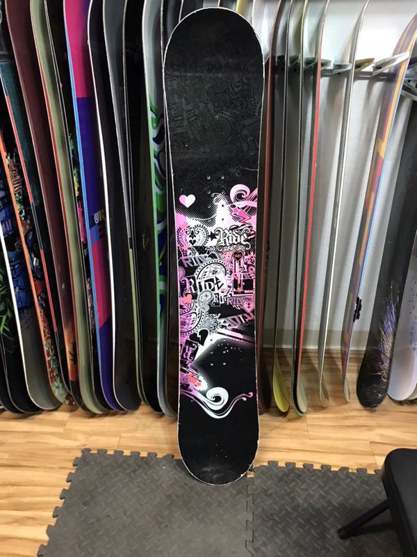 Ride snowboard for Sale in Las Vegas, - OfferUp