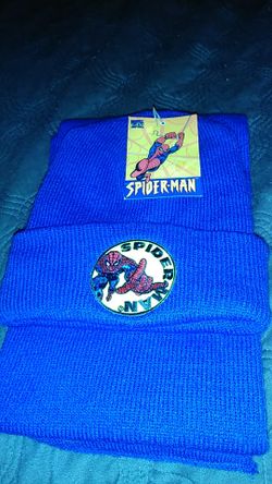 Children's Spiderman Hat & Scarf Brand New