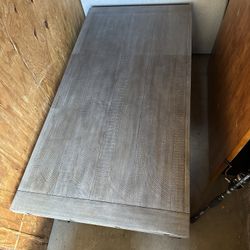 Jaxson Grey Lift Coffee Table