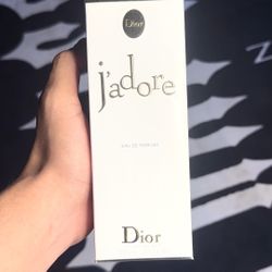 Jadore Perfume