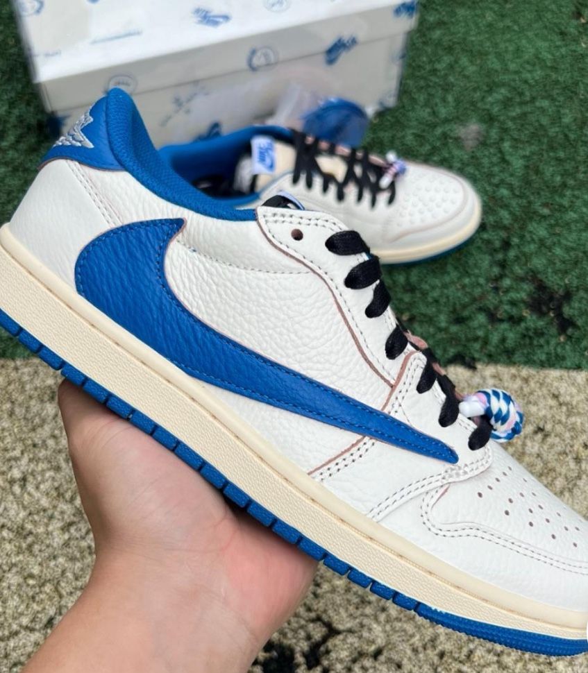 Travis Scott X Air Jordan 1 Retro Low  OG SP