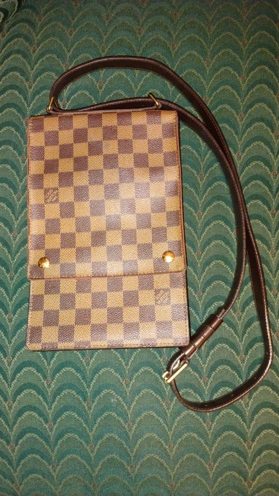 Louis Vuitton Musette Tango Damier Ebene (Authentic Made in France Date Code VI 1908)
