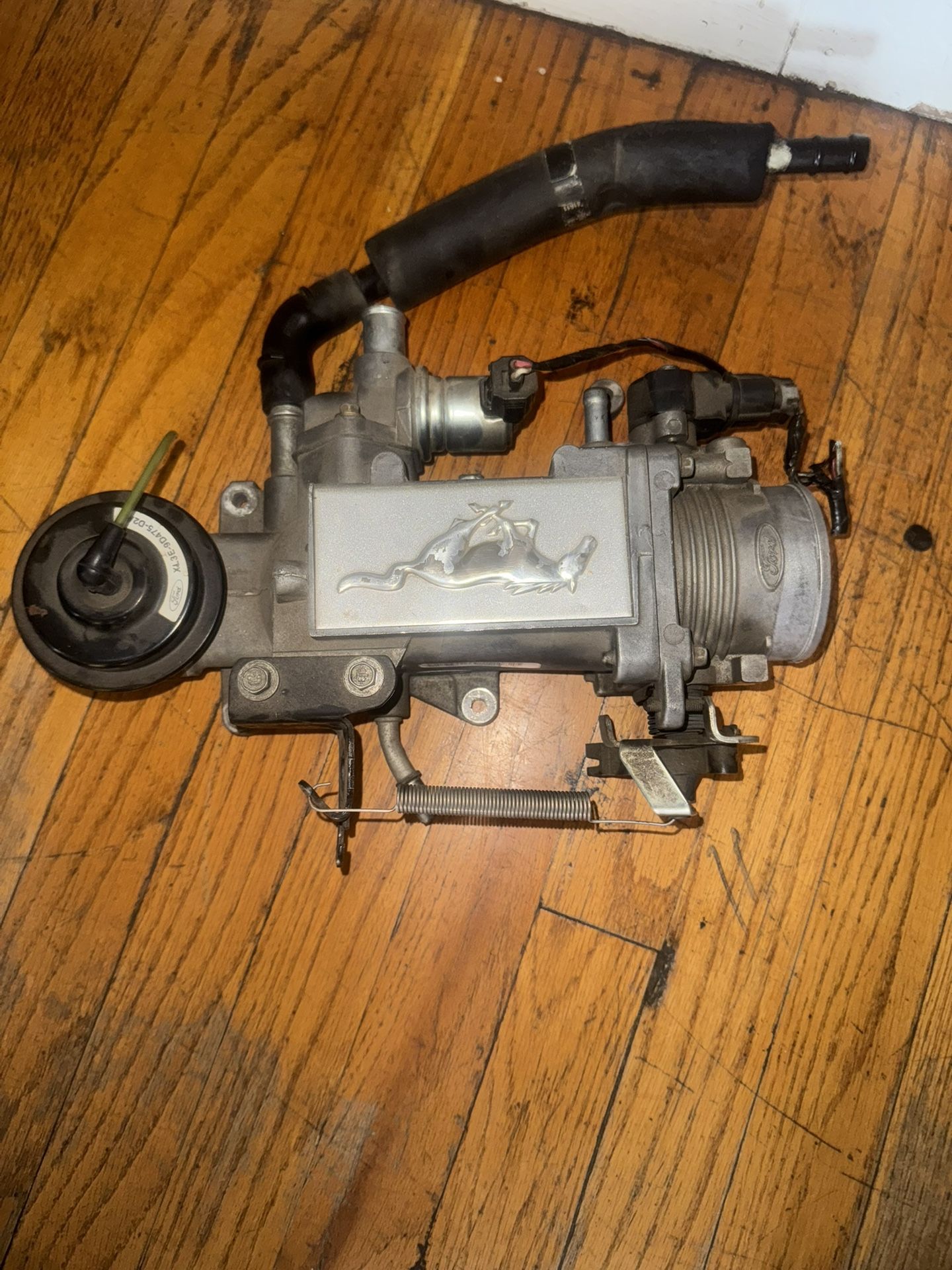 Ford Mustang V8 4.6 Throttle Body Elbow