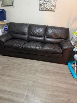 Used leather sofa bed good condition