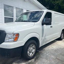 Nissan NV1500