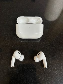 Apple AirPods Pro (2nd Generation)