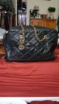Chanel tote