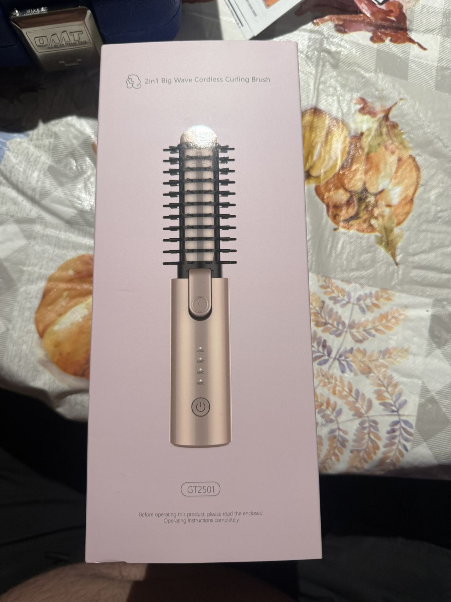 Cordless Curling Iron Brush, 3-in-1 Travel Hair Curler Straightener Brush, 7000mAh Rechargeable Mini Curling Iron Tool, 4 Temperatures/Fast Heating/An