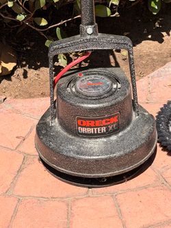 Heavy-duty Oreck Orbiter XL 400 floor buffer polisher. Machine is for household use