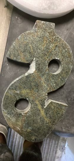 Granite dollar sign