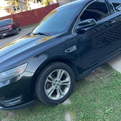 2013 Ford Taurus