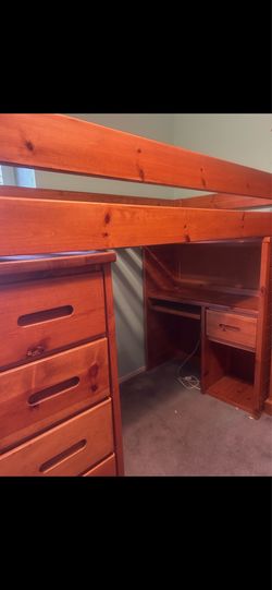 Twin bunk bed with loft