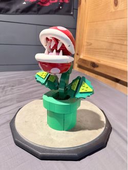 Lego piranha plant