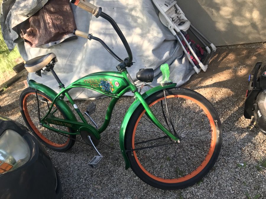 VON FRANCO TABOO TIKI DYNO BIKE CRUISER for Sale in Riverside CA OfferUp