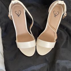 Creme high heels 