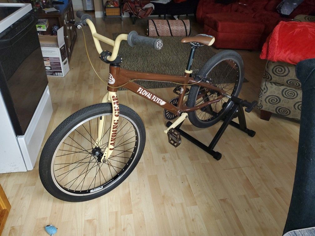 2009 Floval Flyer - Mostly Original