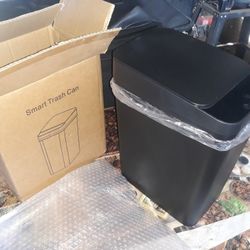 Smart Trash Can 