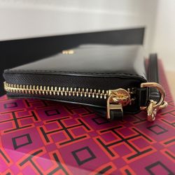 Tory Burch Large Zip Wristband Wallet 
