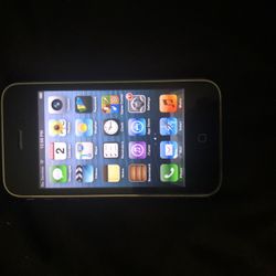 iPhone 3GS With Charger