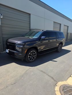 2026 Suburban RST must sell in 7 days!