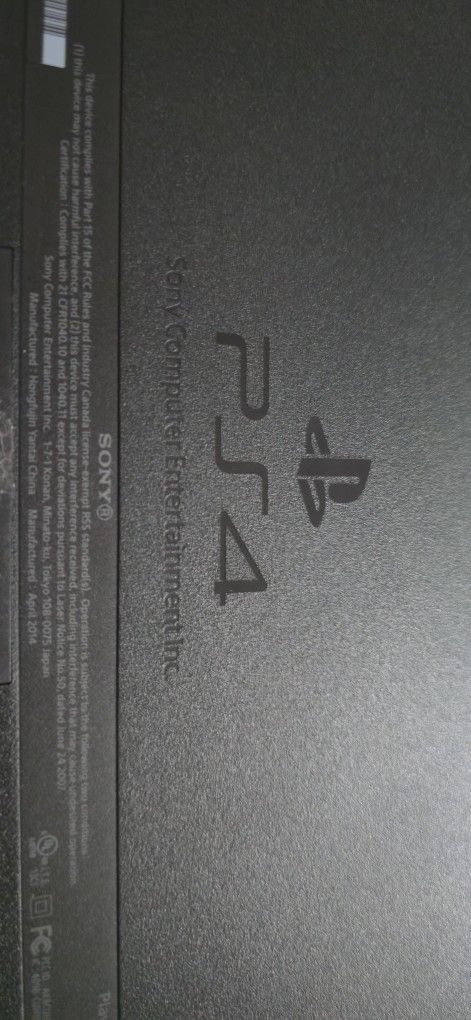 Playstation 4 With Monitor 1 Controller