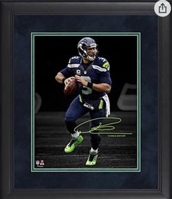 Russel Wilson Facsimile Signature Frame