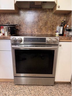 Samsung Stainless Steel Electric Range – ONLY $50 🔥