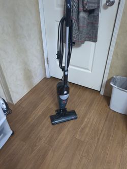 3 In 1 Bissell Turbo Handheld Vacuum