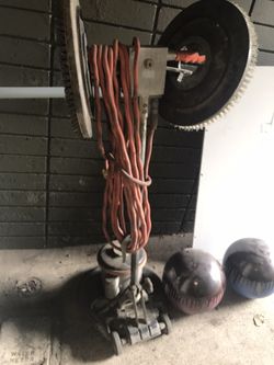 Manual Carpet Washing