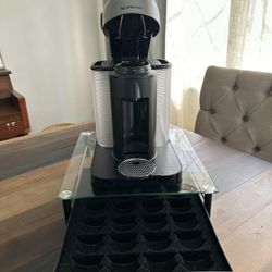 Nespresso Vertuo Chrome Machine