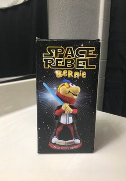 bobble head