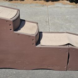 Pet Stairs For Your BF Cats Or Dog