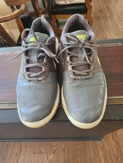 Nike golf shoes