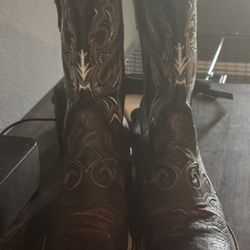 Lady Bull Rider Size 10