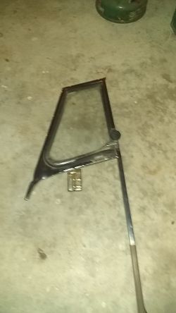 65-72 VW Convertible Bug Passager Side Vent