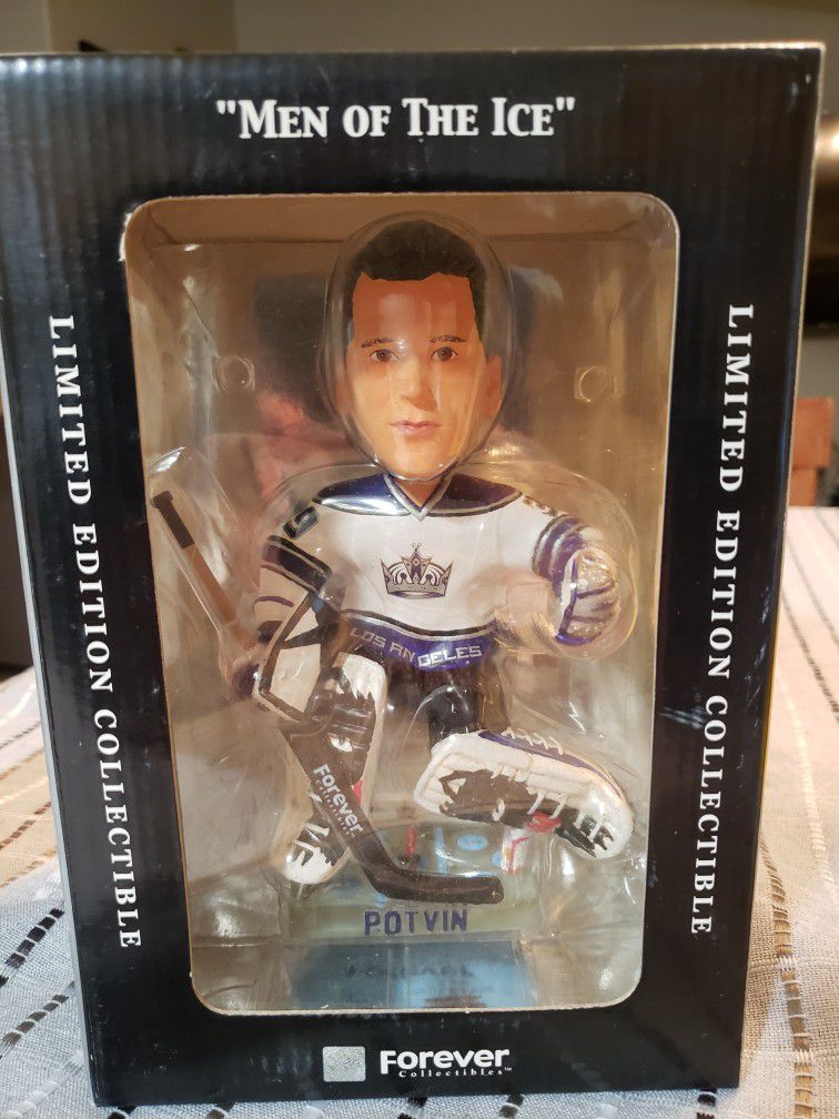 Los Angeles Kings Felix Potvin Bobblehead Limited Edition for Sale in North  Las Vegas, NV - OfferUp