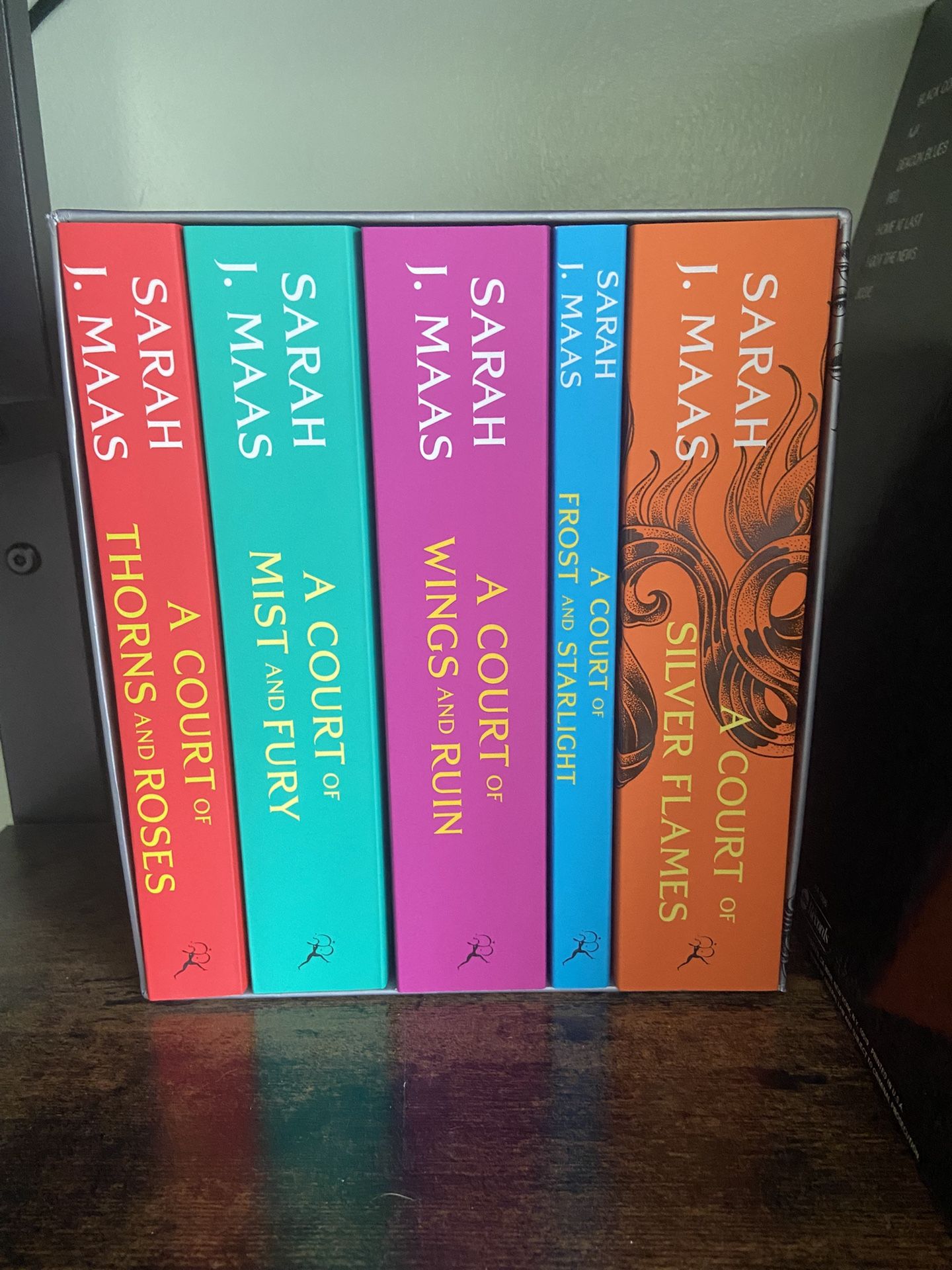 Brand New ACOTAR Box Set-Springfield IL Pick Up Or Local Delivery Only
