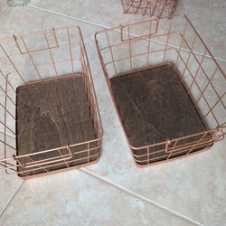 2 Wire baskets With Wood Bottoms